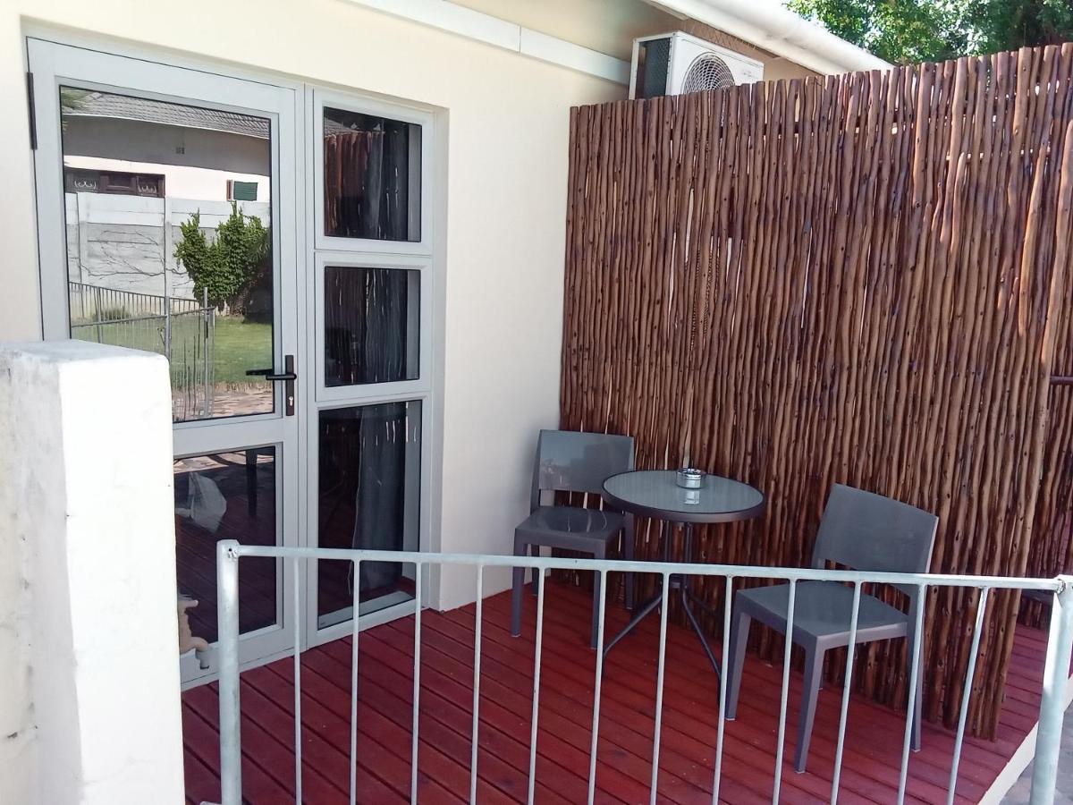 10 On Fairview B&B Paarl Exterior photo